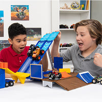 Monster Jam 1:64 Transforming Hauler Playset